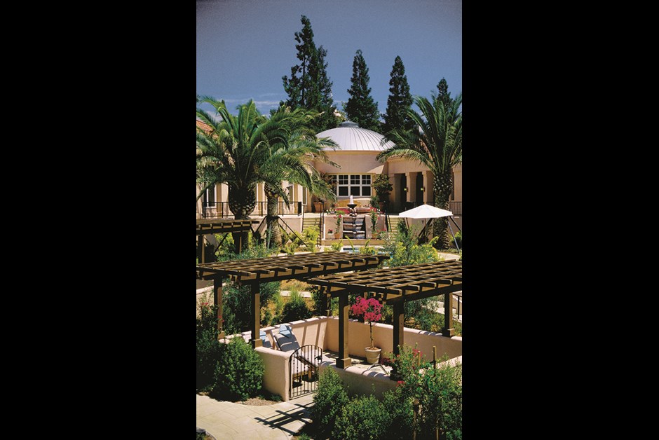 THE FAIRMONT SONOMA MISSION INN & SPA RECENTLY UNDERWENT A MAJOR REFURBISHMENT, INCLUDING A NEWLY- DECORATED LOBBY (ABOVE RIGHT), THOUGH THE STRIKING EXTERIOR, WILLOW STREAM SPA AND SANTÉ RESTAURANT ARE AS ICONIC AS EVER